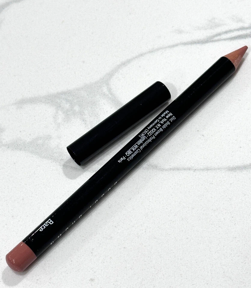 Lápiz delineador de labios Bobbi Brown DESNUDO (sin caja) Foto 1 de 1