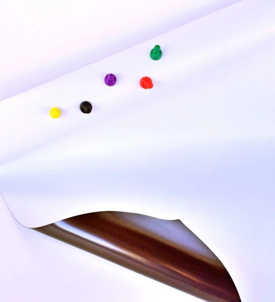 Eisenfolie - Ferrofolie Weiß Matt selbstklebend 500mm x 1000mm x 0,6mm selbstkle