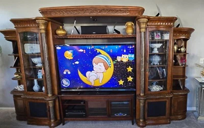 Развлекательный центр Michael Amini Signature Aico torino/отличное состояние товара  - Изображение 1 из 2