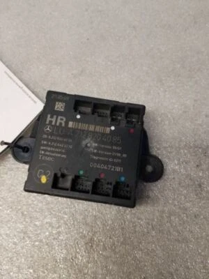 2010 Mercedes-Benz C350 E350 GLK350 - Módulo de porta traseira destro - 2128204085 - R323168 - Imagem 1 de 4