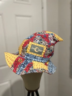 Sombrero de bruja holgado acolchado a mano calaveras de azúcar Kantha costuras forrado Halloween Foto 1 de 4