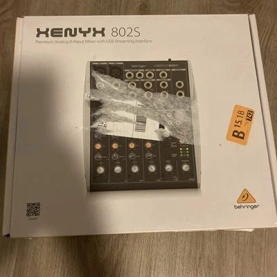 Behringer Xenyx 802s Mixing Console, 8 Channel - Black NEW - Image 1 of 4