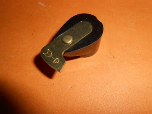 TRIUMPH VITESSE 1600, 2000 (1962-71) NEW IGNITION ROTOR ARM -47560 - Picture 1 of 4