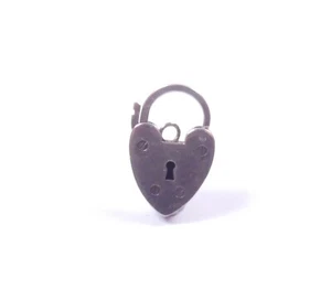 Dije de cierre de seguridad con candado vintage 1966 plata de ley 925 2 g - Imagen 1 de 8