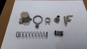 Star Wars Parts Vintage 1982 AT-ST Scout Walker Locking Button With And Springs - Picture 1 of 2