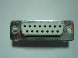 DSUB D Sub D Conector 15 Polos Recto Para Placas De Circuito #12-95 - Picture 1 of 4
