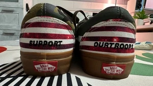 Original Custom Vans Schuhe Gr. 11 - Support Our Troops - Bild 1 von 9