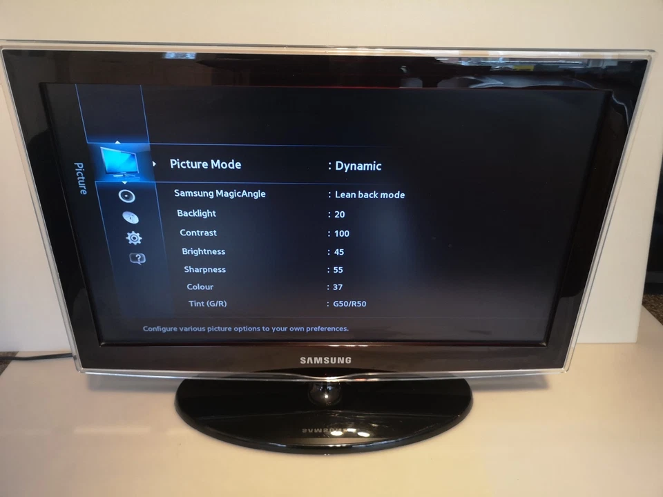 22" Samsung Freeview/ Digital tv TV  With Remote.  - Image 1 of 2