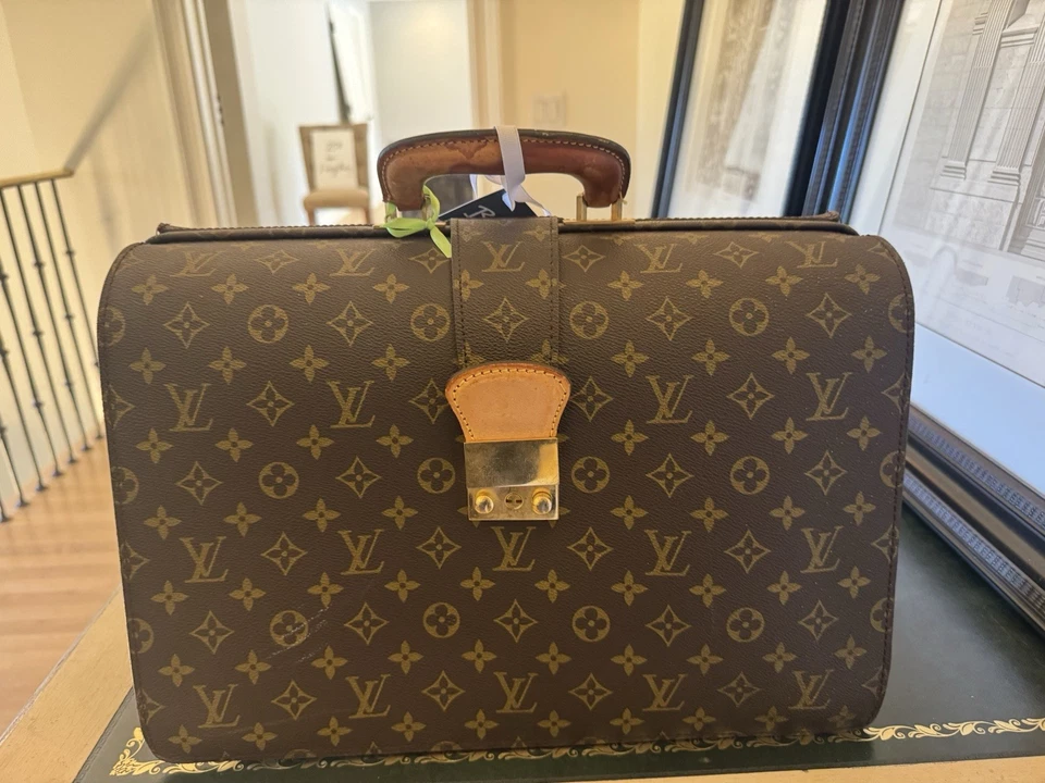 Estuche de tren Louis Vuitton vintage con monograma 1983 sello de taller francés raro raro Foto 1 de 4