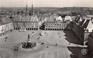 08 CHARLEVILLE LA PLACE DUCALE - Picture 1 of 2