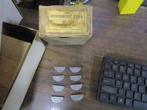 8 NOS #D  5/16" X 1-1/4" Woodruff Key Half Moon  Machine Pulley Sprocket USA - Picture 1 of 4