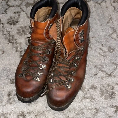 VTG. 1970's Red Wing Irish Setter Mountainerring Boots sz. 12 D - Image 1 of 4