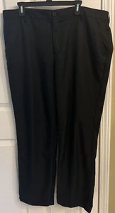 Men’s Izod black golf pants - Picture 1 of 10