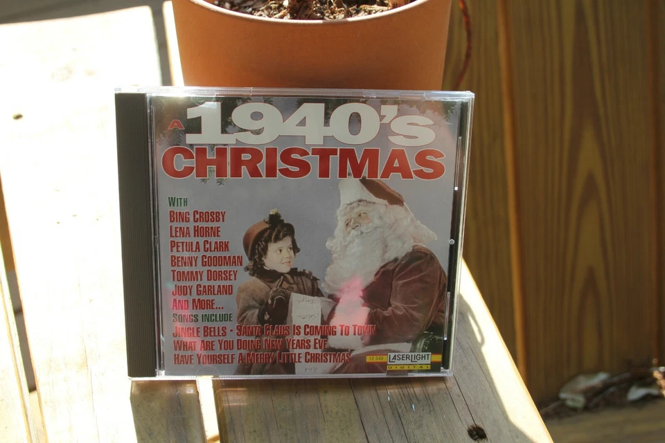 A 1940's Christmas Audio CD  - Holiday favorites and classics Foto 1 de 1