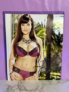 Lisa Ann Sexy Purple/Black Lingerie Signed Autograph 8x10 Adult Model Actress - Picture 1 of 1