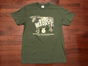 NUOVA T SHIRT MY STOCK MARKET UOMO MEDIA FFA EDUCAZIONE AGRICOLA BULL BEEF NUOVA CON ETICHETTE - Foto 1 di 5