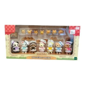 NEW Sylvanian Families Baby Bakery Chef Set Calico Critters Japan Epoch Dolls - Picture 1 of 2