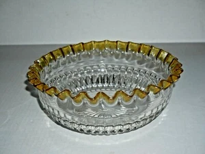Clear color decorative serving bowl with yellow crest ruffled rim antique - Bild 1 von 4