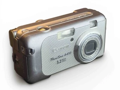 Canon PowerShot A410 3.2MP Digital Camera - Silver. Turns On but Not Working - Image 1 of 4