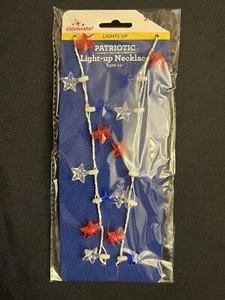 RED,WHITE,BLUE CLEAR FLASHING LED LIGHT-UP BLINKING STARS NECKLACE - Picture 1 of 5