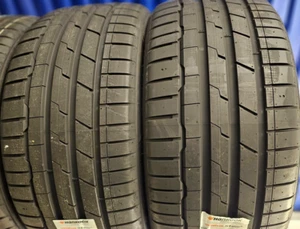 2X HANKOOK EVO 3 K127A 295/35 ZR21 XL 107Y UHP SUV TYRES 295 35 21 2953521 C+A - Picture 1 of 3