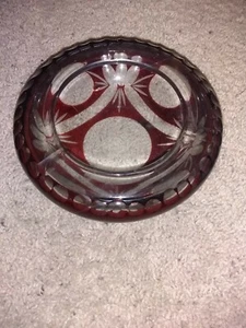 Vintage Wheel Cut to Clear Crystal Bowl Ash Tray. Burgundy Color. Z1/05 - Picture 1 of 3