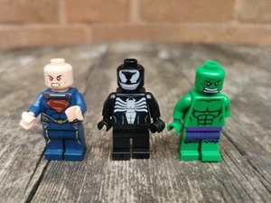 Lego Minifiguren Venom Hulk & Superman Marvel Superhelden Figuren - Bild 1 von 7