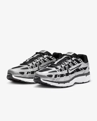 BV1021-013 Nike P-6000 Metallic Silver Black White Metallic Silver (donna) - Immagine 1 di 4