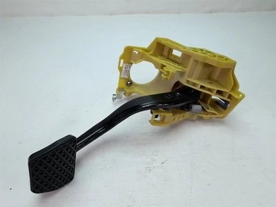 BMW 535xi 535i 528i 2008 528xi E60 E61 conjunto de pedal de freno AT 35006769221 Foto 1 de 4