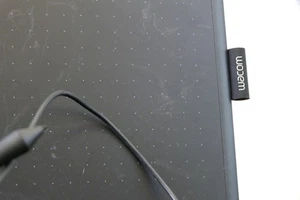 Wacom One by Wacom CTL-672 with PEN and cable Very good condition - Picture 1 of 4