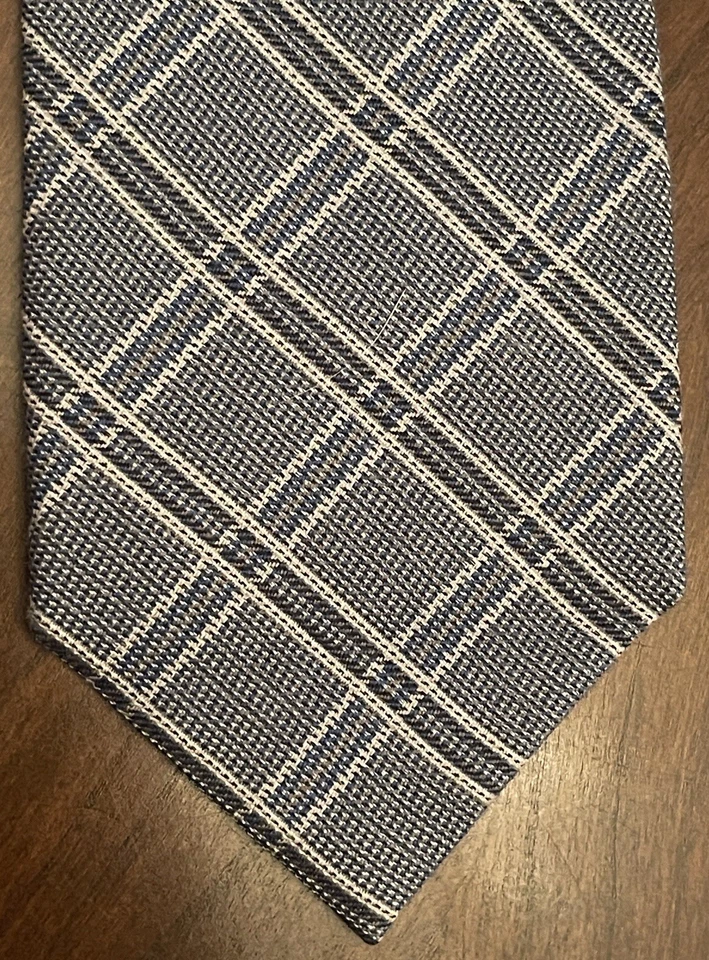 Corbata Egara azul 75 % lana 25 % seda para hombre hecha en China Foto 1 de 4