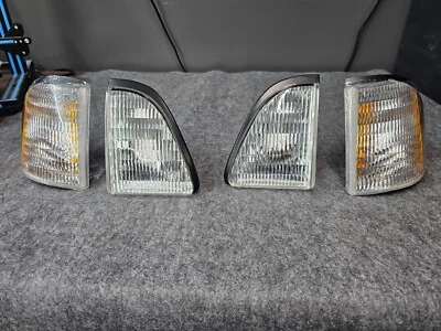 1991 Mustang Side Marker & Signal Set - Image 1 of 4