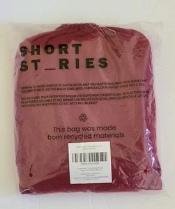 Short Stories Travel Blanket Set Ruby Wine FabFitFun Fall Box NEW - Picture 1 of 4
