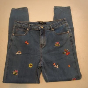 Romeo & Juliet Embroidered with Flowers Girls Denim Jeans Size Large,     [CB20] - Picture 1 of 5
