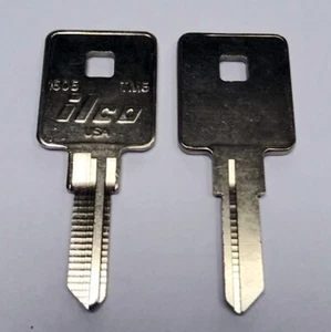 2 Leer Tonneau Truck Cap Camper Trimark Keys Cut to Codes TR1001-TR1050 - Bild 1 von 1