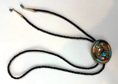 RARO DE COLECCIÓN Corbata Bolo de Plata Esterlina con Incrustación Turquesa Firmada BJ Navajo Southwestern Foto 1 de 4