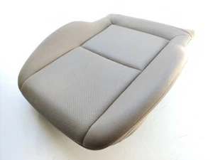 👍08-11 Cojín asiento inferior pasajero delantero derecho mercedes w204 c300 beige - Imagen 1 de 7