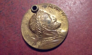 Vintage Brass Coin Token Holed Charm Pendant HENRI IV 3-D Raised Image - Picture 1 of 4