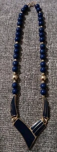 Vintage 80s Style Necklace 18” Navy Blue Gold Tone Beads V Shape Pendant - Picture 1 of 4