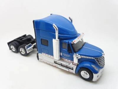 Brekina International Lonestar US Trattore, Scala H0, Misura 1:87 (SSK49) - Immagine 1 di 4