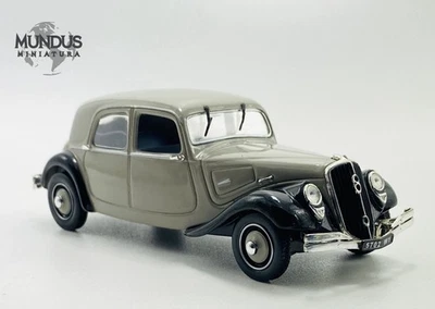 UNIVERSAL HOBBIES CITROEN TRACTION 22 BERLINE 1934 1:43 - Photo 1/4
