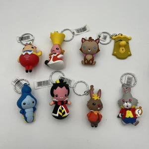Lotto di 8 sacchetti ciechi Disney Alice nel paese delle meraviglie serie coniglio, regina, tweedle Dee - Foto 1 di 14