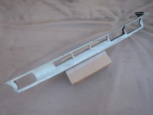 ALERÓN DE BARBILLA DELANTERA VOLVO 740 usado original parte Volvo #1125-01 Volvo 740 1982-92 - Imagen 1 de 15