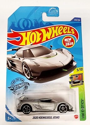 Hot Wheels HW Exotics 2020 KOENIGSEGG JESKO New  - Image 1 of 2