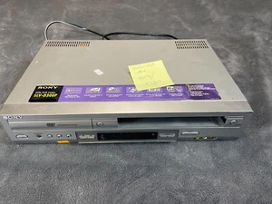 Combo reproductor grabadora Sony SLV-D300P DVD VCR VHS SOLO PARA REPUESTOS O REPARACIÓN - Imagen 1 de 7