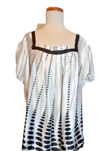 Cato Talla Grande - Talla 22W/24W - Blanco Satinado con Lunares Negros/Adorno - Brillante - Imagen 1 de 6