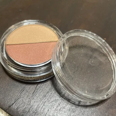 Jane Iredale PurePressed Eye Shadow Duo - Golden Peach - Full Size New - Image 1 of 2