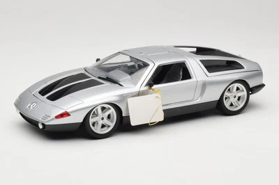 67521 Mercedes C 111 Silver Guiloy 1:18 - Image 1 of 4