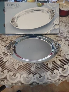 Towel Silversmiths 18 Inch Oval Serving Tray Grape Leaf Handle - Picture 1 of 5