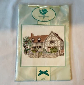 Needlepoise Mary Arden’s House DD215X 18 Count Cross Stitch Kit 14 x 12 cm - Picture 1 of 4